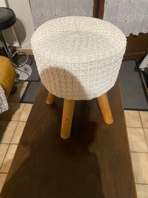 Tabouret Montpon-Ménestérol (24)
