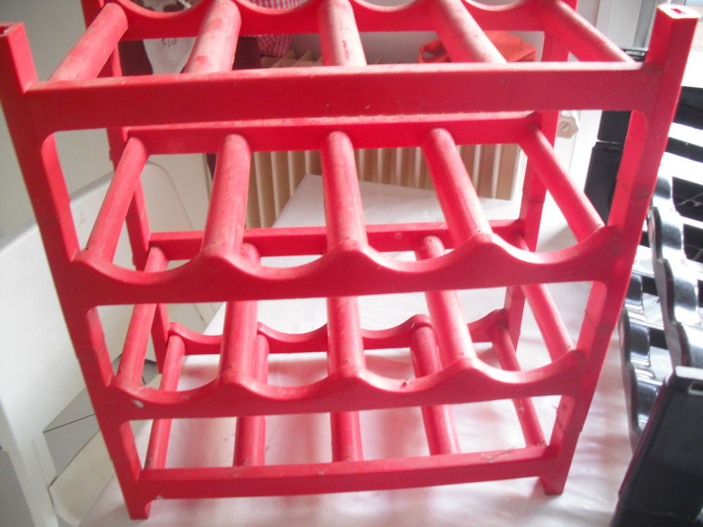 LOT de 2 &eacute;tag&egrave;res PVC &agrave; 16+12 bouteilles Bricolage