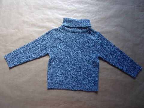 Pull en taille 3 ans 1 Montaigu-la-Brisette (50)