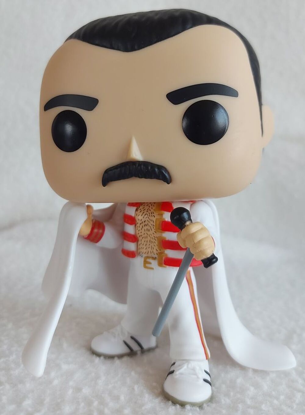 Freddie Mercury Pop 414 Boite D' Origine 2024 Hauteur 9,5 cm 