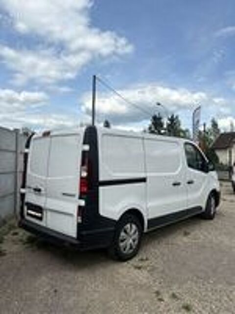 Trafic 2.0 D Confort (9pl) 2021 occasion 57100 Thionville