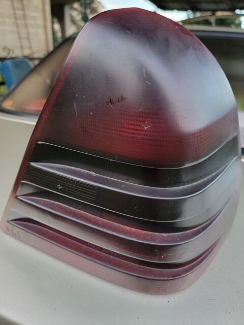 Pi&egrave;ces et &eacute;quipements Voiture Pi&egrave;ces et &eacute;quipements Voiture  occasion Charvieu-Chavagneux 38230