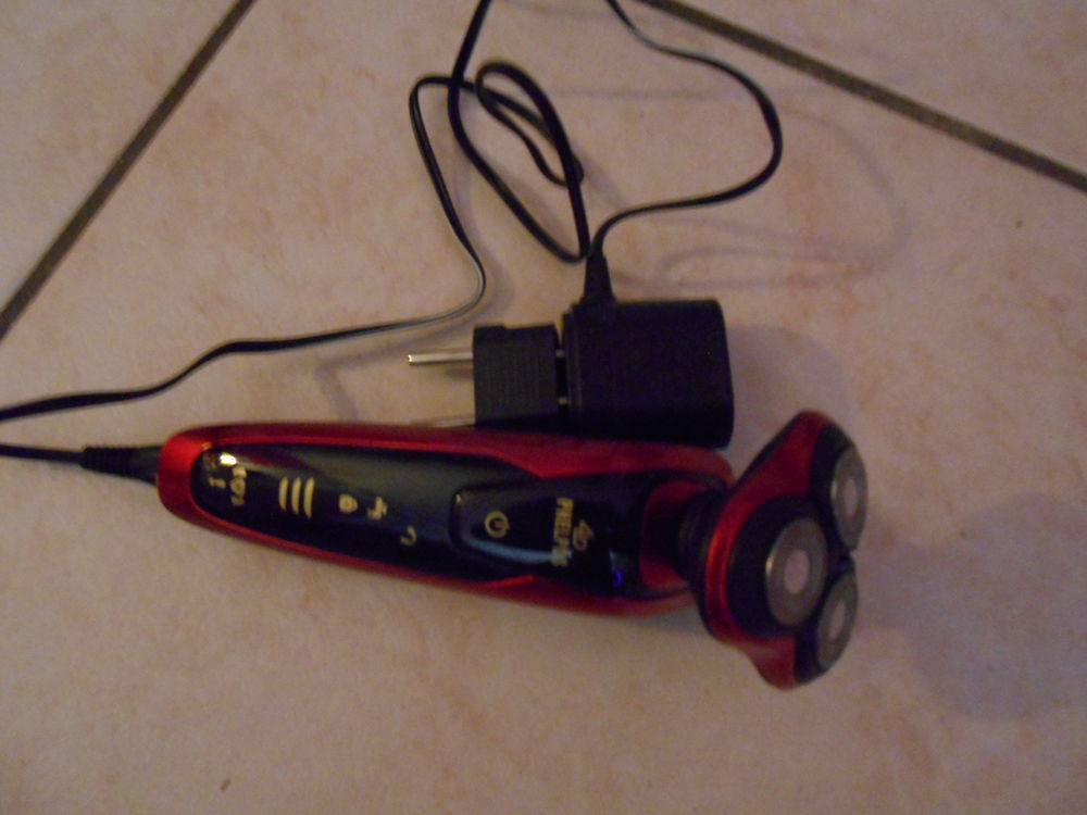 RASOIR ELECTRIQUE EN 3 D Audio et hifi