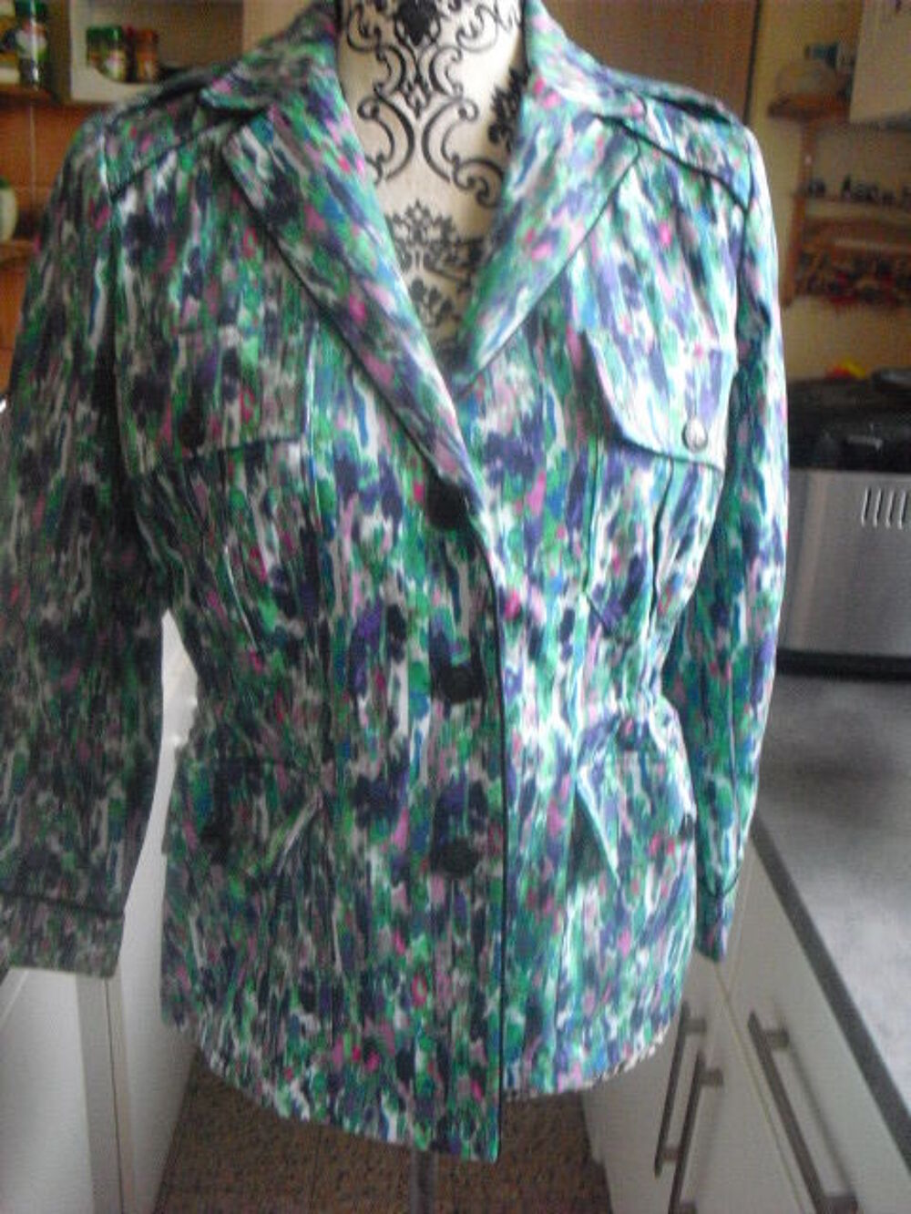 VESTE multicolor NEUVE KOOKAI &eacute;tiquett&eacute;e taille 38 Vêtements