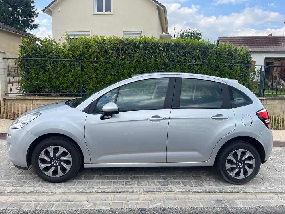 C3 BlueHDi 100 S&S Confort 2016 occasion 95690 Labbeville