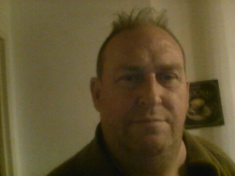 couple cherche un gardiennage entre bandol et le lavandou 0 83260 La crau