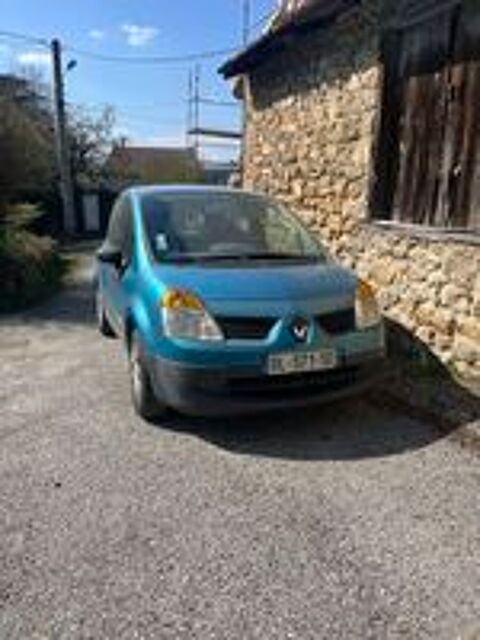 Modus 1.2 16V Pack Authentique 2004 occasion 07270 