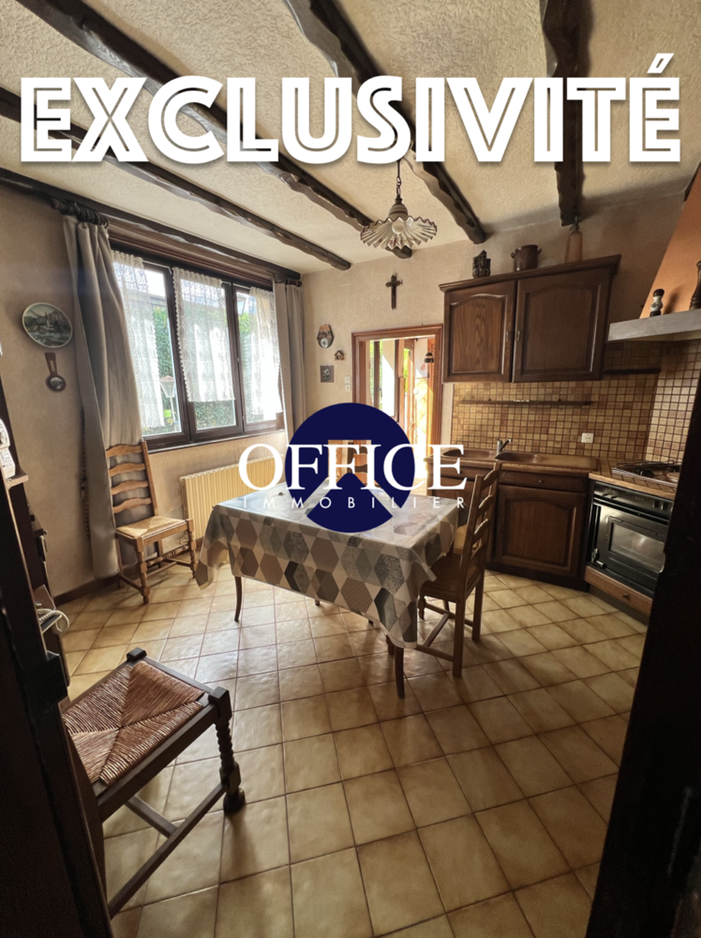 Vente Maison MAISON DE VILLAGE 110 M2 3 CHAMBRES JARDIN ET GARAGE - ANNAY Annay