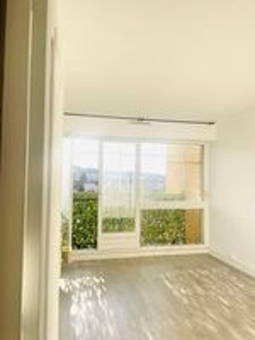 Vente Appartement Nanterre / Axes Puteaux – Éco-Quartier Les Bergères – 3 pièces lumineux avec balcons & vue dégagée Mont Valérien / La Défense Nanterre
