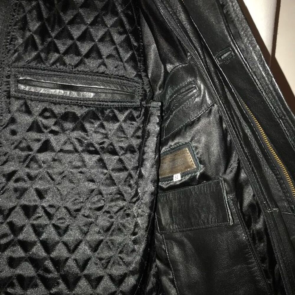 Veste en cuir De Fursac Noire en cuir taille 54 Vêtements