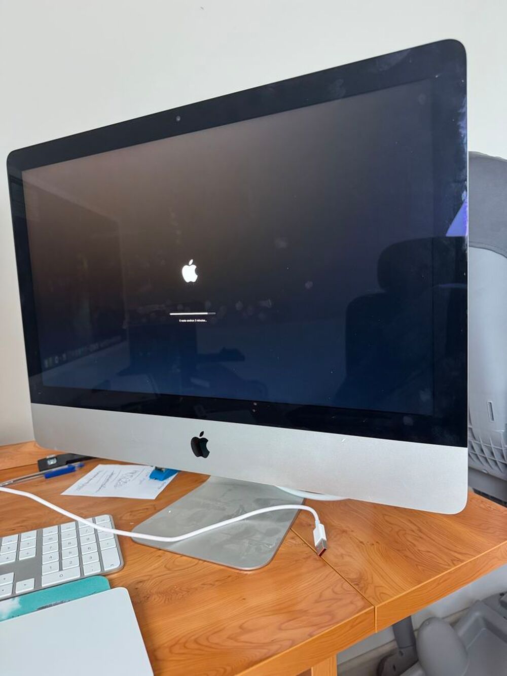 iMac 21,5 pouces avec &eacute;cran, Retina, 4K Matériel informatique