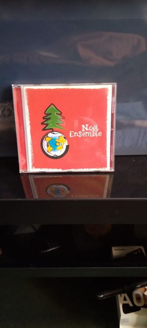 un cd de chansons de noel 2 Brie-Comte-Robert (77)