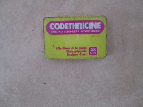 BOITE EN FER ANCIENNE CODETHRICINE 5 Ambert (63)