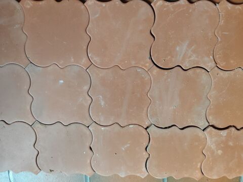 c�ramiques 25x25   20 m2 30 Le Cheylard (07)