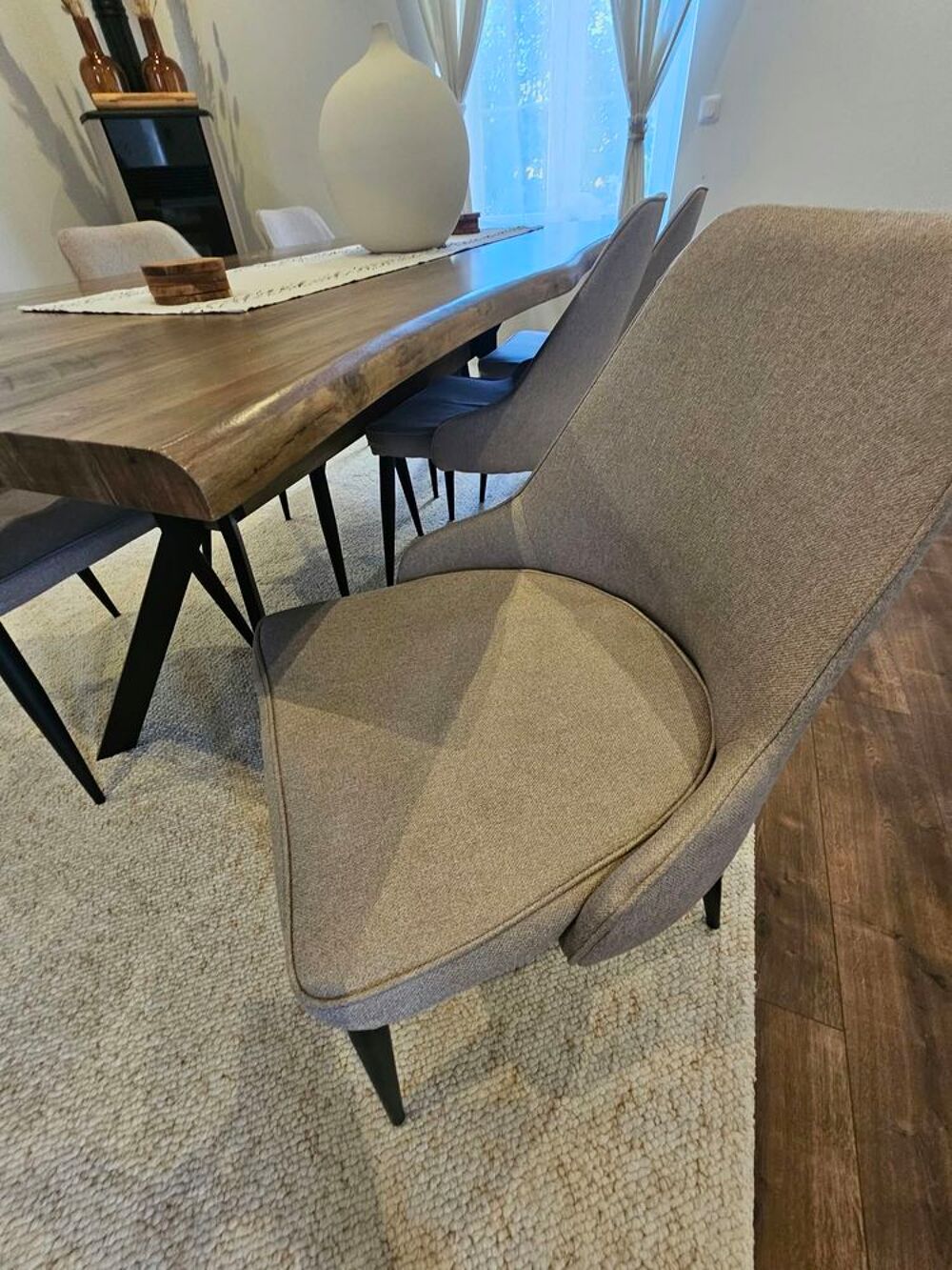 Grande table 200X95cm+6chaises-Meubles&amp;Nous tr&egrave;s bel ensembl Meubles