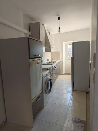  Appartement à louer 3 pièces 55 m²