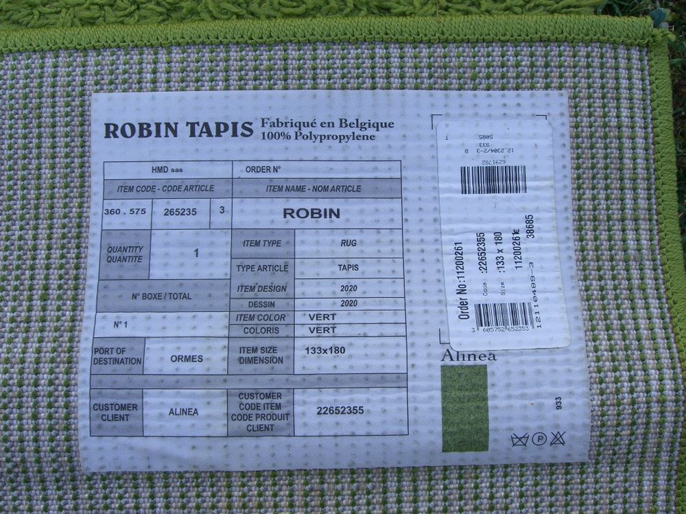 Tapis 133 x 180 'Robin' de chez Alin&eacute;a t.b.e Meubles