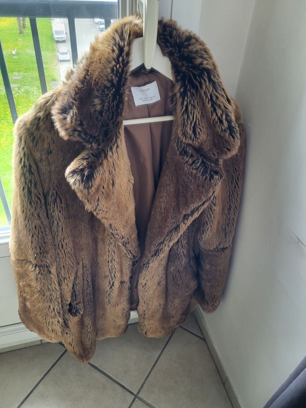 veste fourrure Vêtements