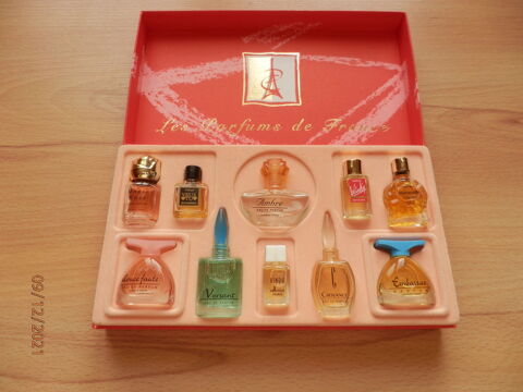 PARFUMS MINIATURES 10 Caen (14)