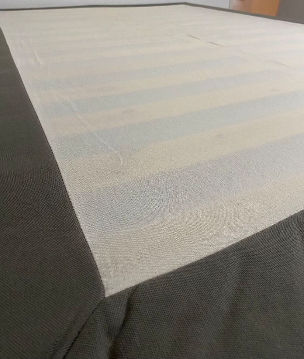 Sommier et sa housse espevar IKEA 140x200 Meubles