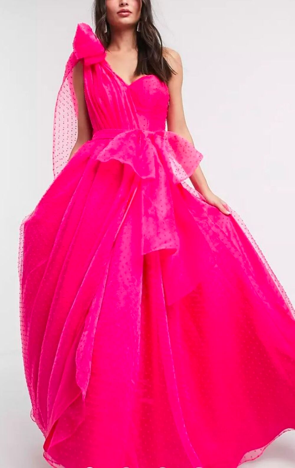 Robe de c&eacute;r&eacute;monie, Vêtements