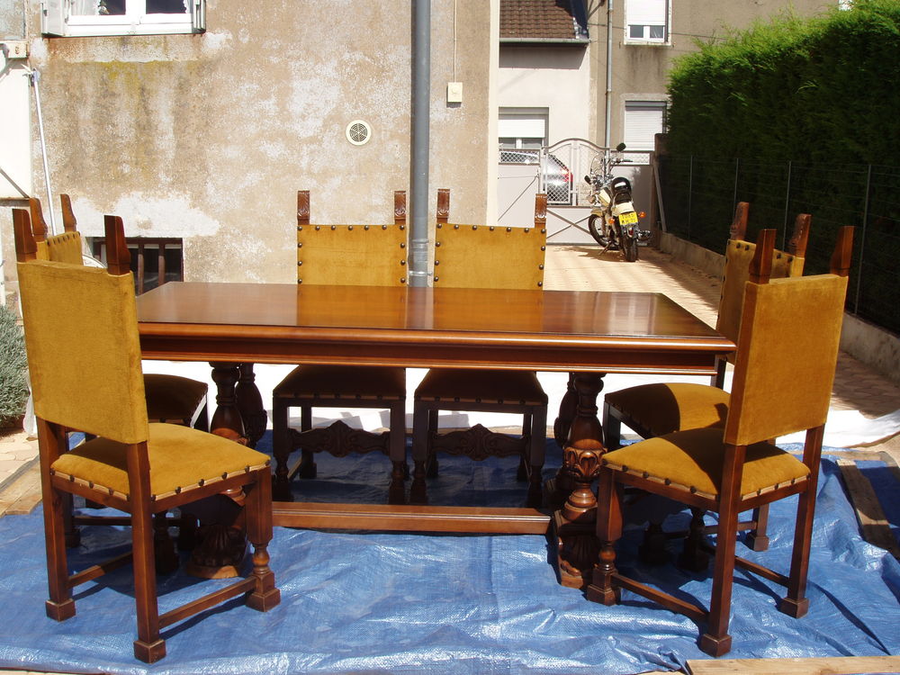 sale a manger Meubles
