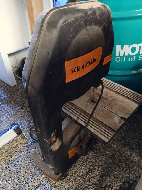 Scie �lectrique Ingrandes (49)