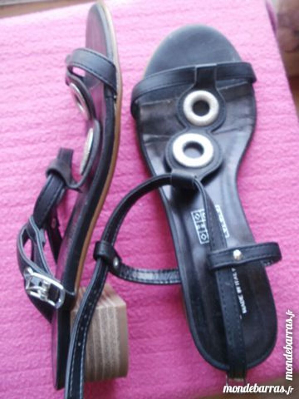 Chaussures ouvertes, sandales SERENA Pointure 37 Chaussures
