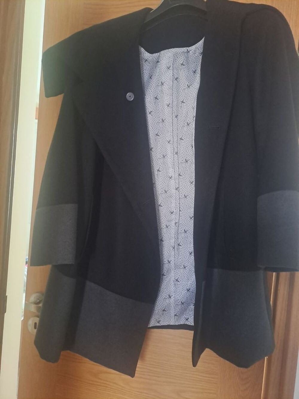 MANTEAU 2 couleurs (noir et gris) Vêtements