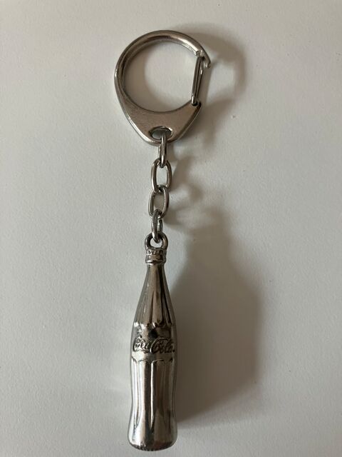 Porte cl� petite bouteille Coca cola
6 Vaucresson (92)
