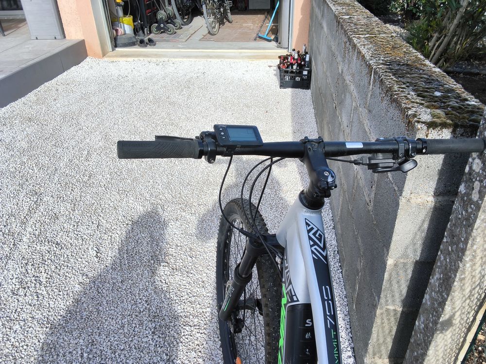 VTT &eacute;lectrique NAKAMURA SUMMIT E700 Vélos