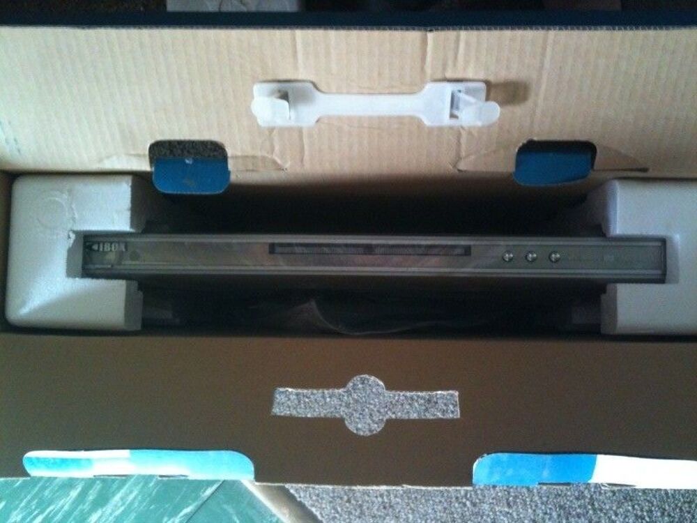 Cibox C8-318MG - Lecteur DVD DVD et blu-ray