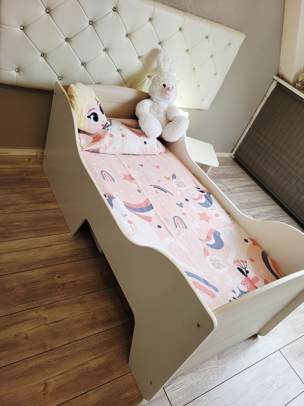 Lit enfant 70x140 cm avec chevet + tiroir Mobilier enfants