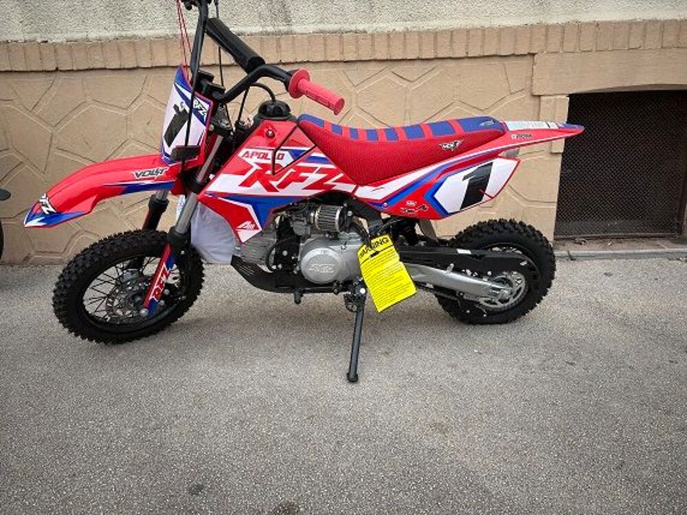 DIRT BIKE 110 APOLLO SEMI AUTOMATIQUE Jeux / jouets