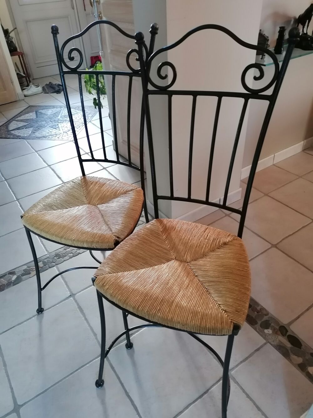 4 chaises artisanal fer forg&eacute; Meubles