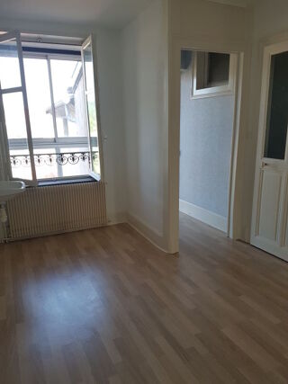  Appartement à louer 145 m²