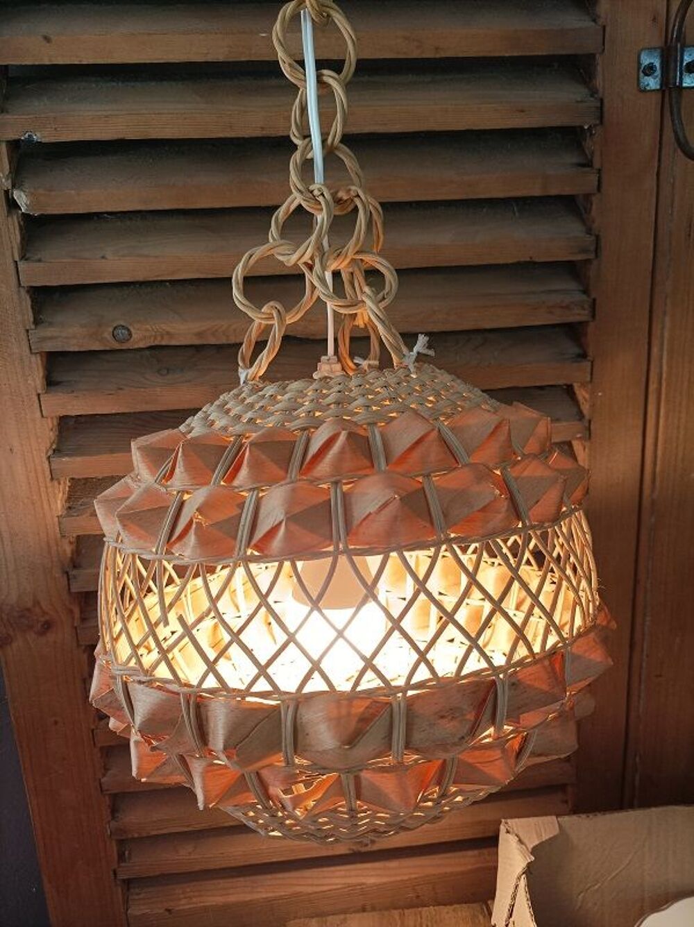 Suspension abat jour Luminaire osier boule Dpc 082324 ancien Décoration