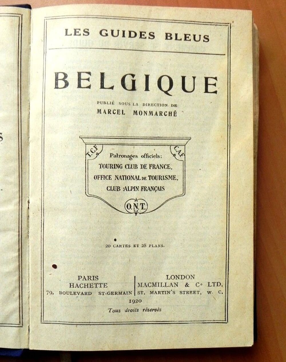 Lot de 2 Guides Bleus, Paris et ses environs Belgique Luxemb Livres et BD