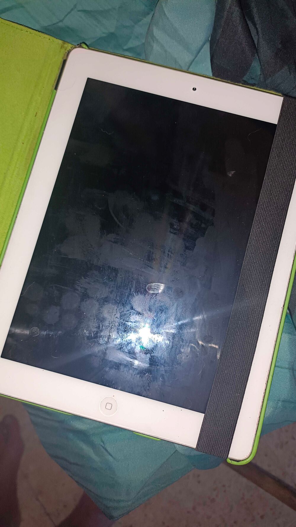 iPad 3 th 16gb Téléphones et tablettes