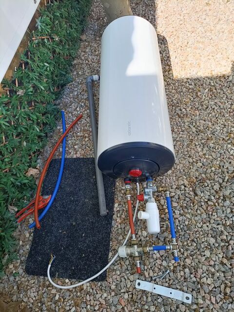 CHAUFFE-EAU ATLANTIC
0 Les Arcs (83)