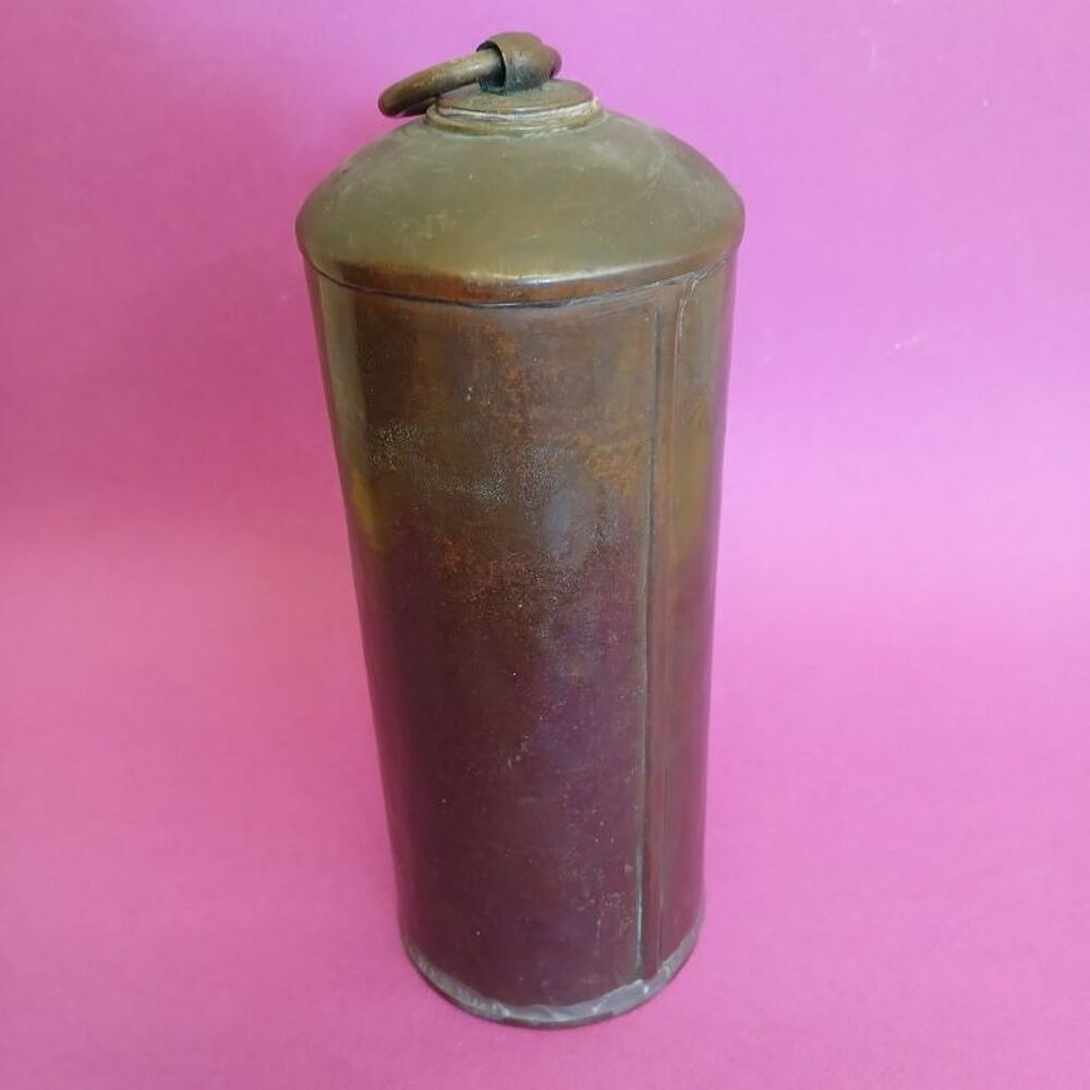 r&eacute;servoir &agrave; poudre militaire 