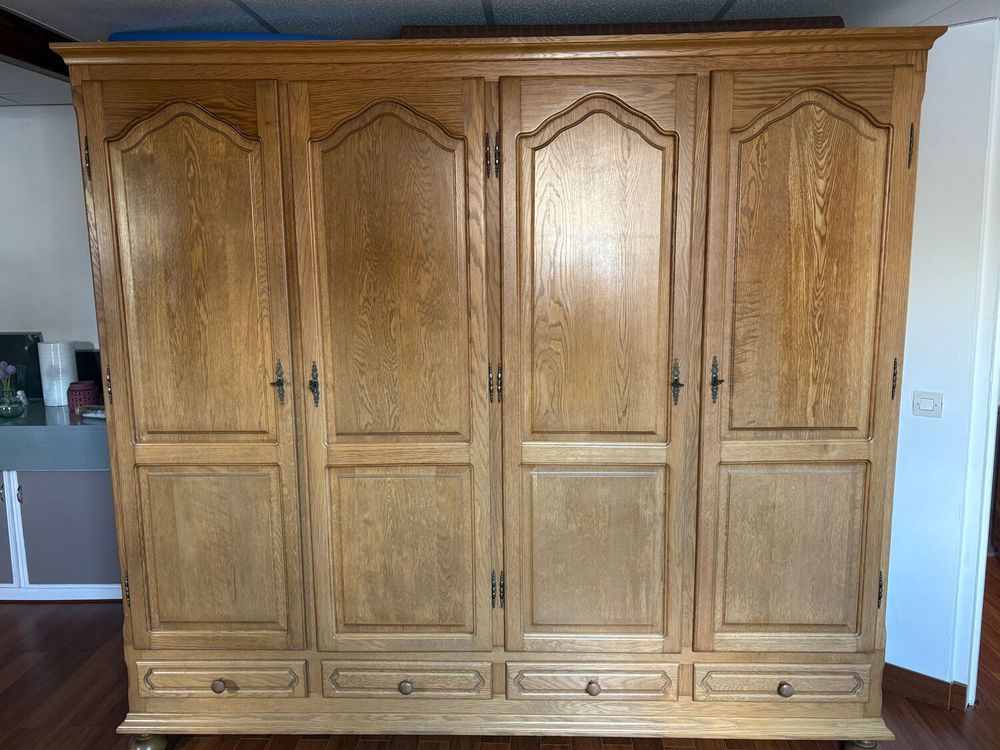 Armoire 4 portes Meubles