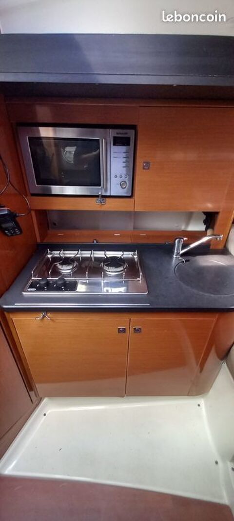 Bateaux &agrave; moteur Vedette - Yacht - Offshore 2010 occasion La Baule-Escoublac 44500