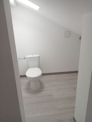  Appartement à louer 1 pièce 14 m²