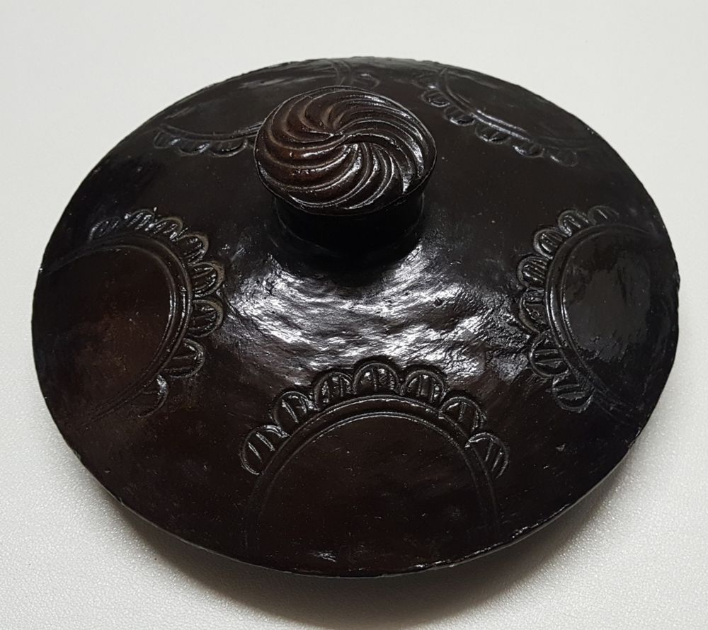 Soupi&egrave;re en poterie Art africain Dcoration