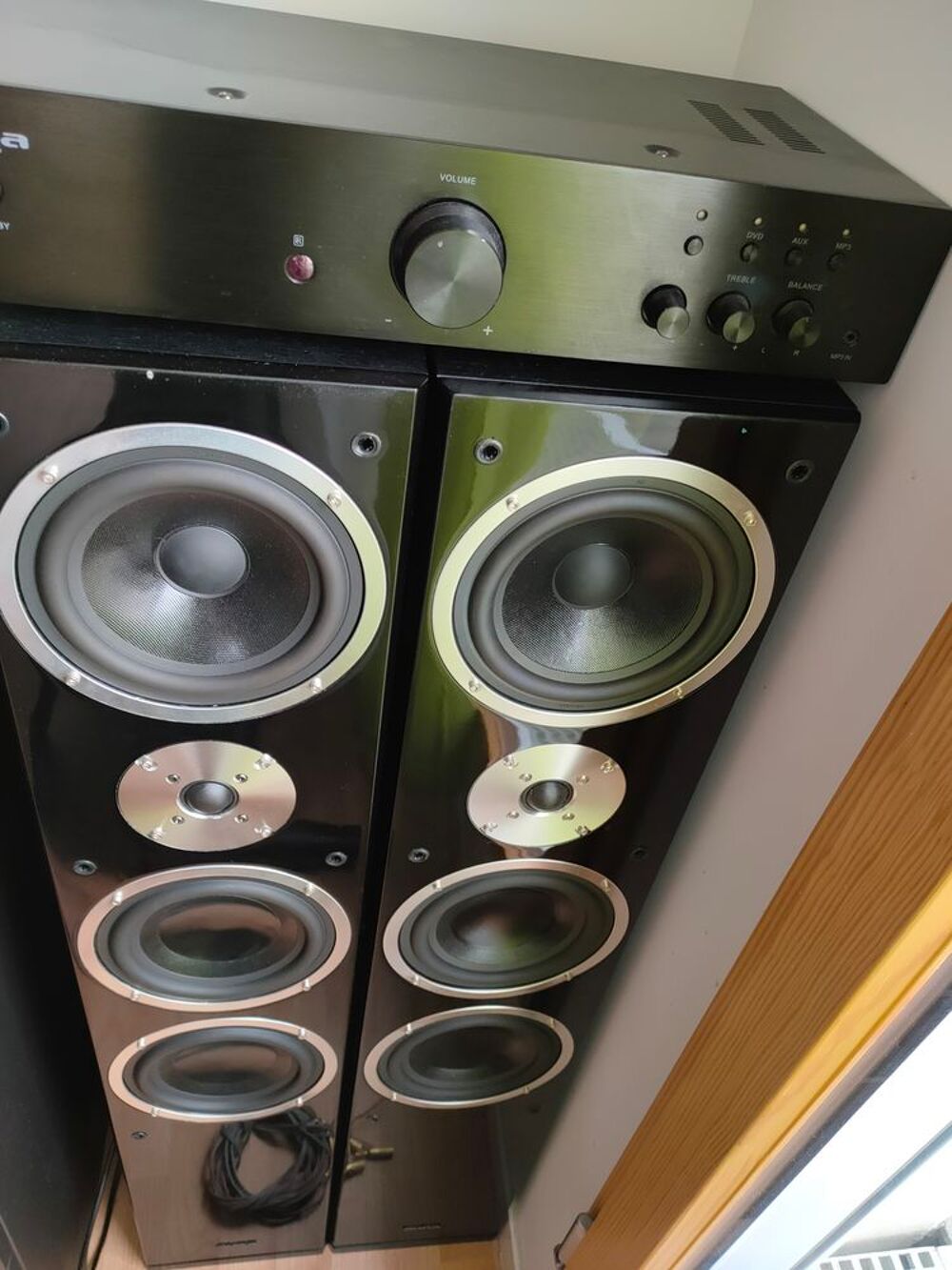 Enceinte + ampli auna 600 watt Audio et hifi