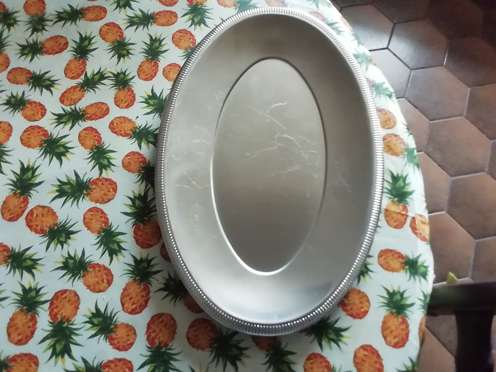 Plat ovale Jean Couzon orf&egrave;vre Cuisine