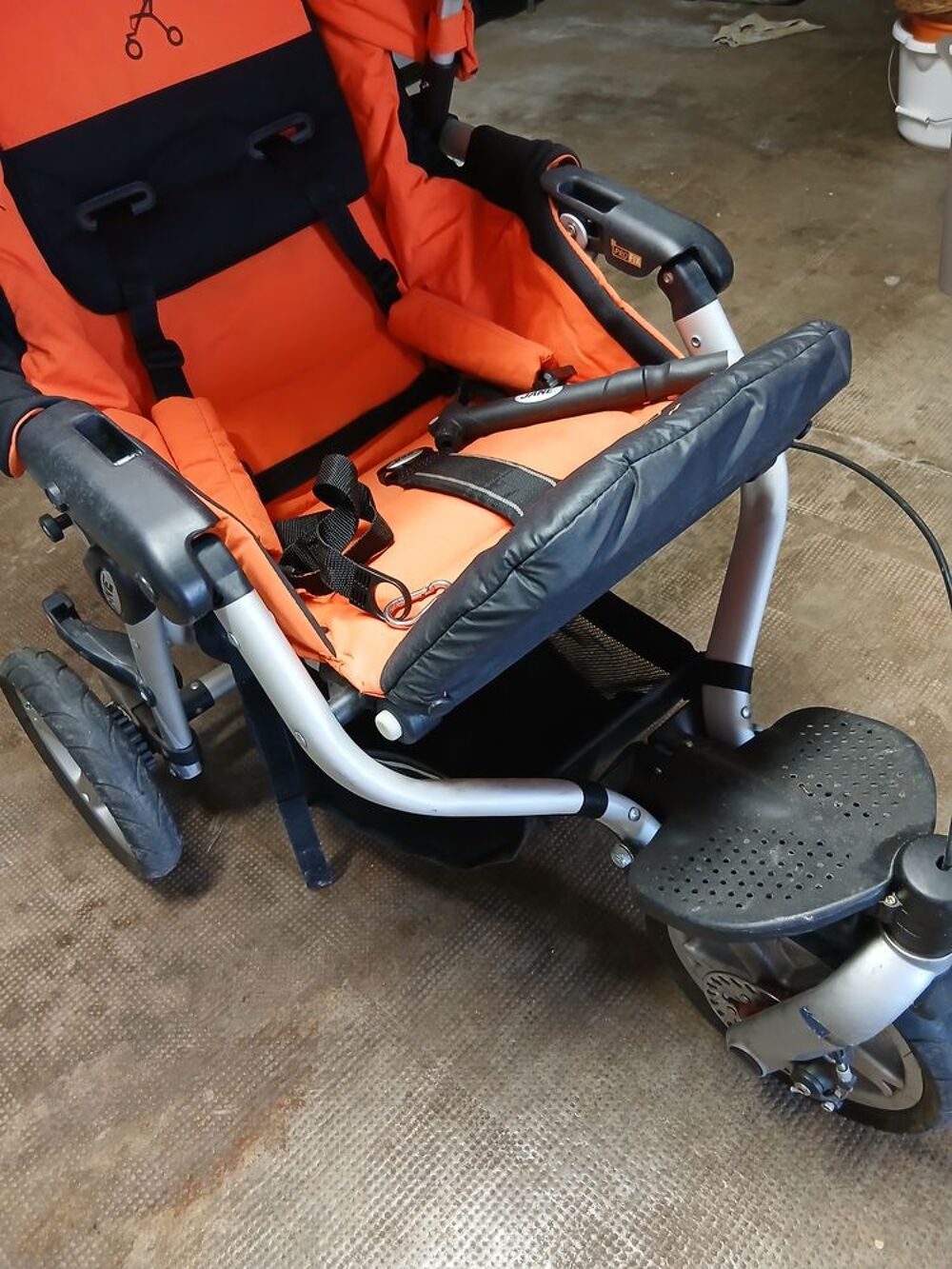 Poussette Jane cross 3 roues orange + nacelle bebe Puriculture