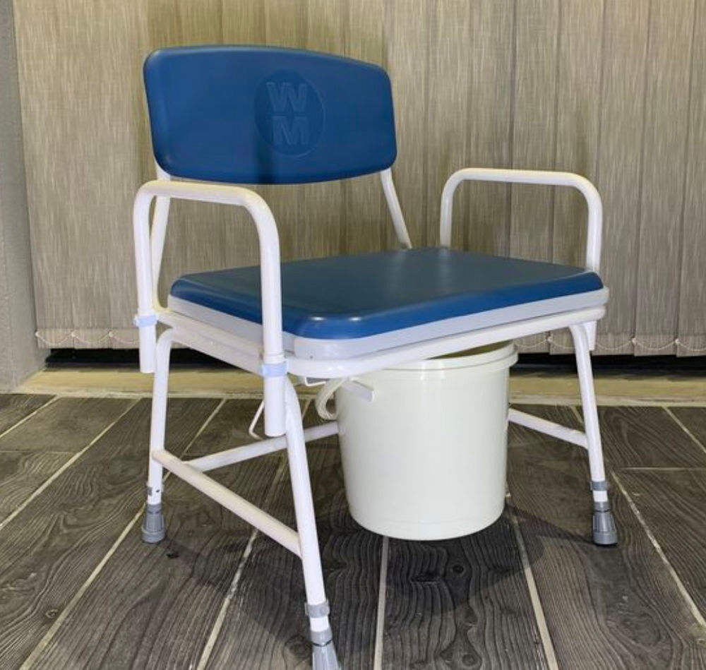 Chaise perc&eacute;e Montauban XXL Meubles