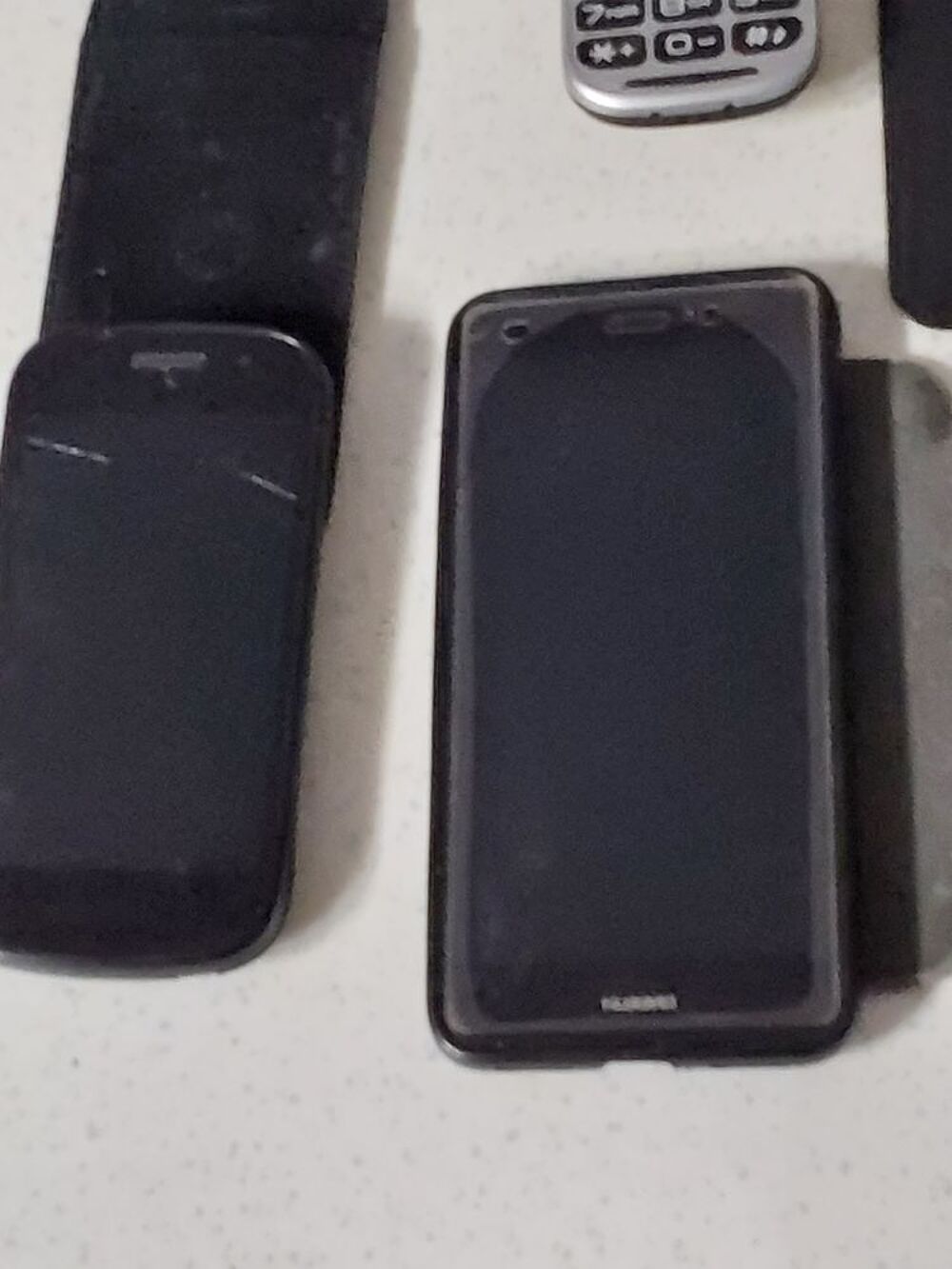 lot de t&eacute;l&eacute;phone portable Téléphones et tablettes